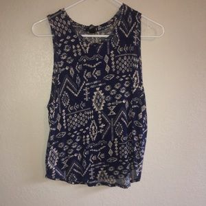 Navy and tan tank